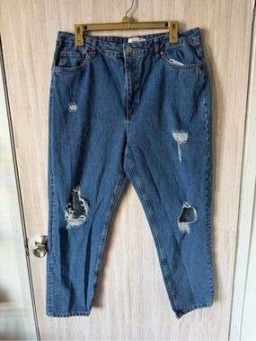 refuge Ripped Boyfriend Jeans in Dark Blue Denim